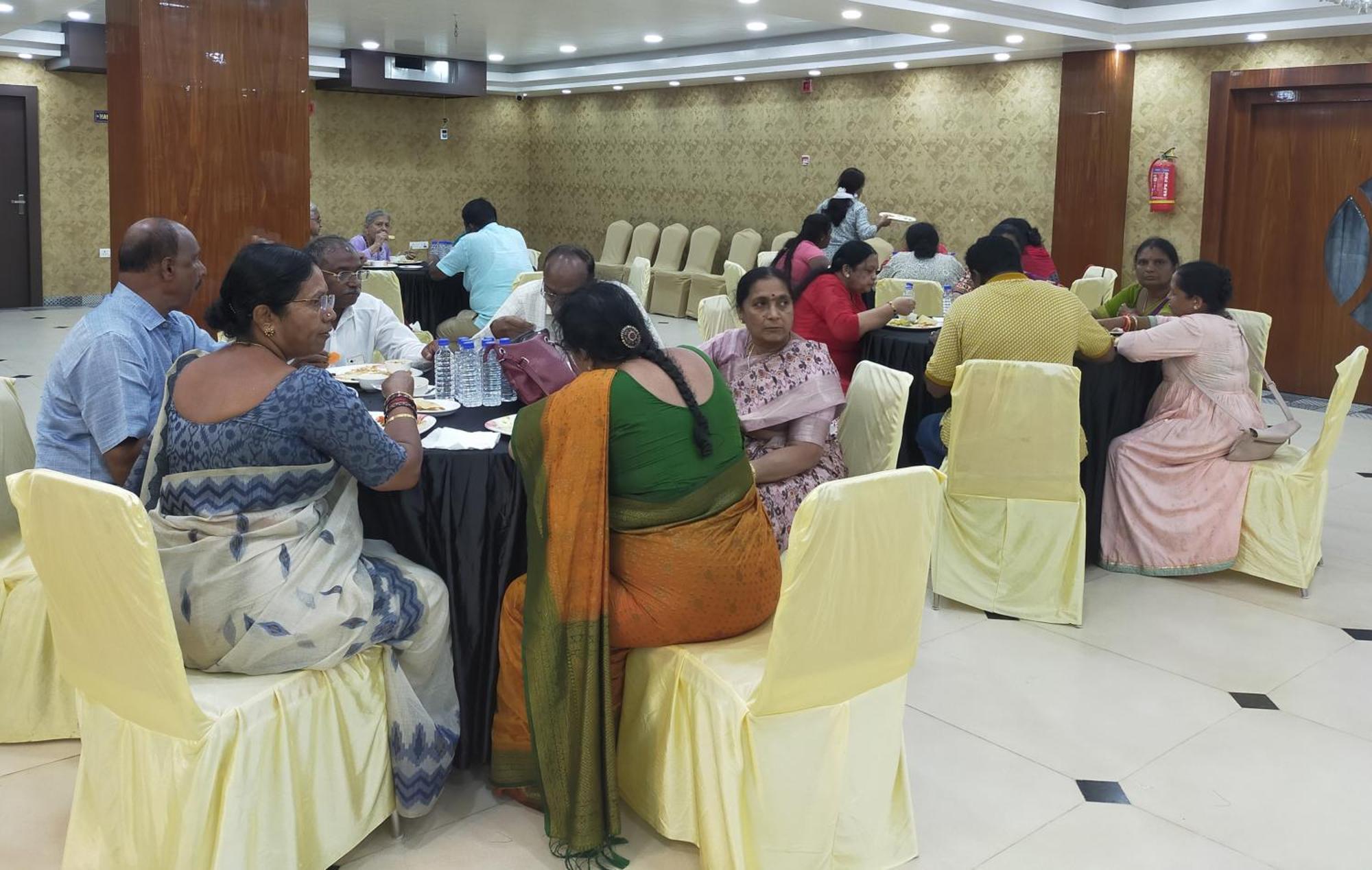 The Adventure Luxury Hotel Bhubaneswar Bagian luar foto
